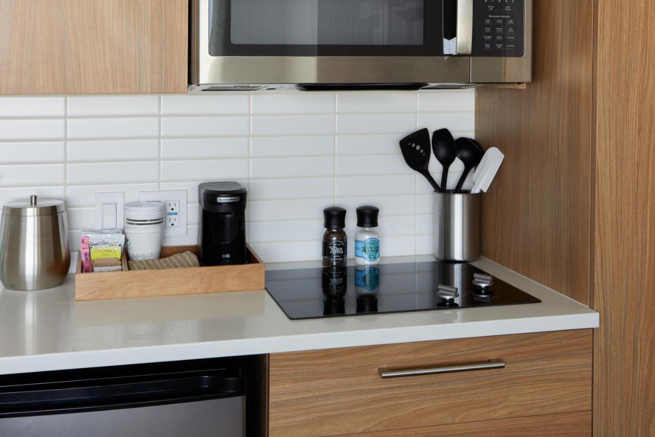 Element Irvine Hotel Екстериор снимка